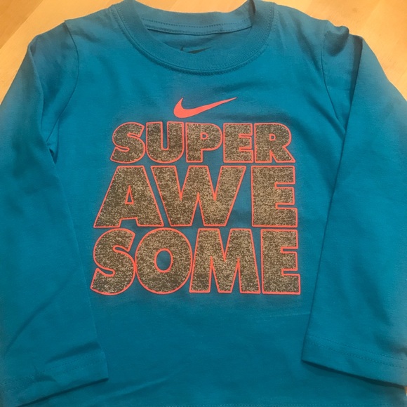 Nike Set - Picture 3 of 3